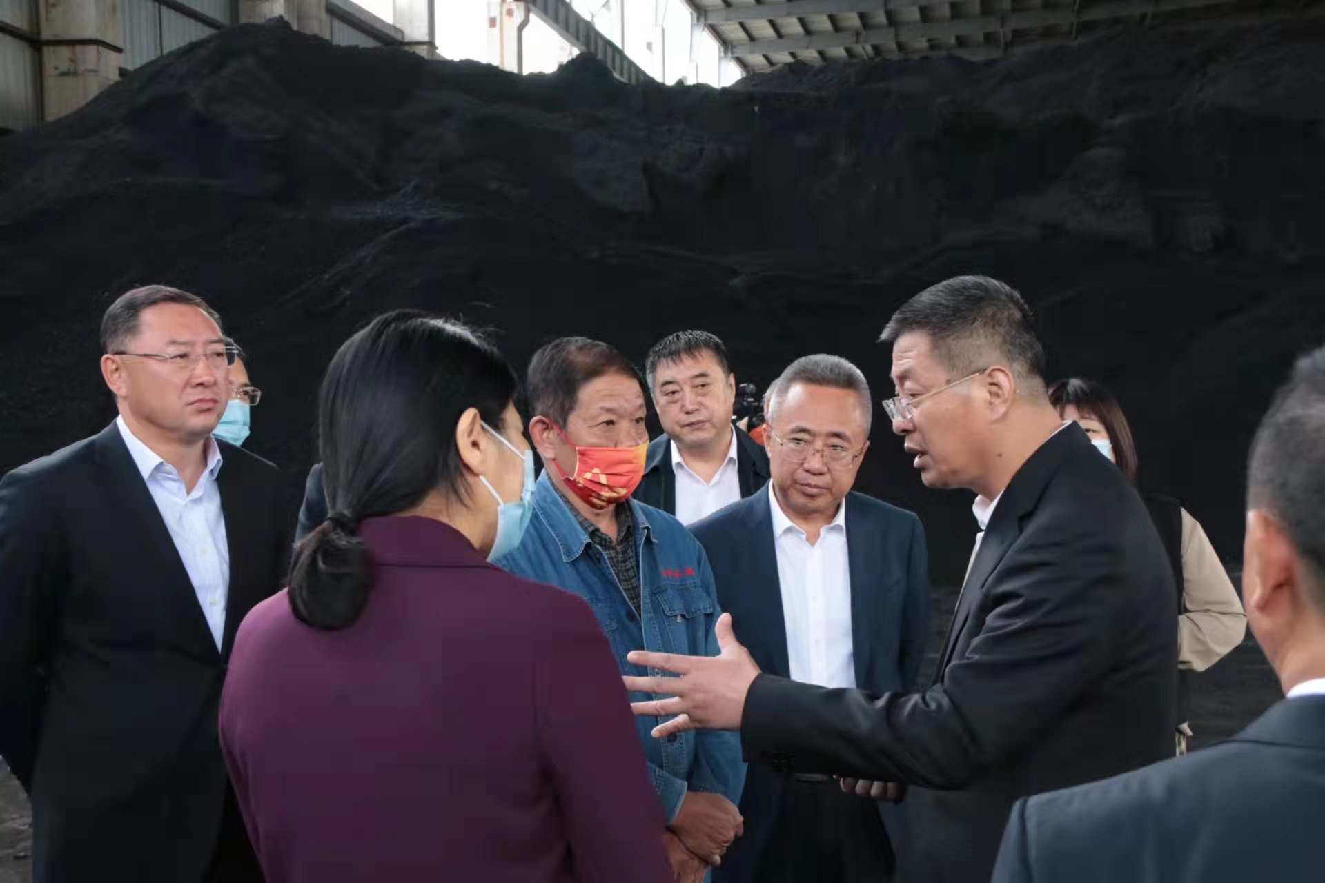 17 王子聯市長(cháng)指導國(guó)信供熱集團供暖工(gōng)作(zuò) 2021.9.30.jpg